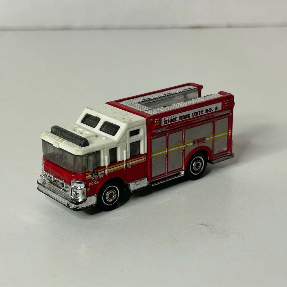 Matchbox Hazard Squad FDNY High Rise Unit No. 6 Fire Truck Used-Good